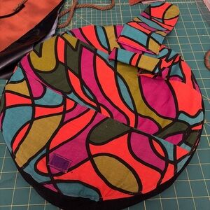 NEW! Colorful Abstract Round drawstring make up bag with Handle - Multicolor